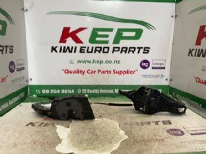 Land Rover Discovery Sport L550 2019-on LF Door Actuator