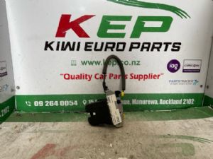 Volkswagen Touareg 7P 2016-2018 Tailgate Actuator