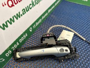 Mercedes-Benz C Class W204 2011-2014 RF Door Exterior Handle