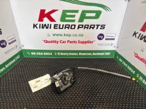 Mercedes-Benz E Class W213 2016-on LR Door Catch