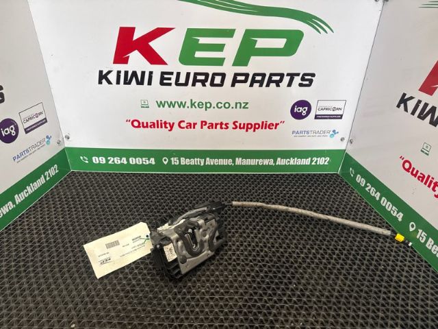 Mercedes-Benz E Class W213 2016-on LR Door Catch