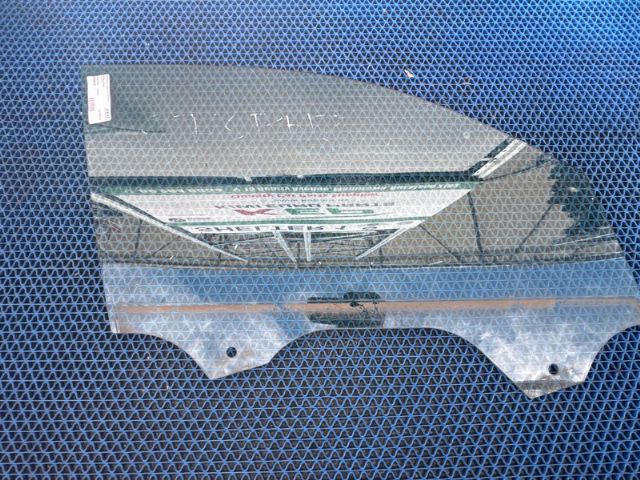 Volkswagen Tiguan MK2 2018-2020 RF Door Glass