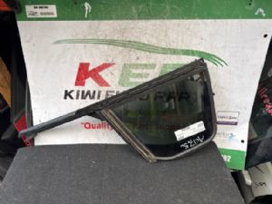 Citroen C5 C5 LR Door Quarter Glass