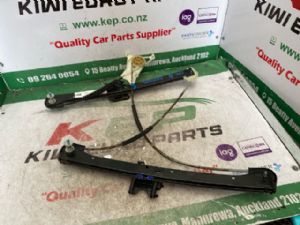 Audi A3 8V 2013-2016 RF Door Elec Regulator