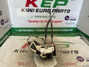 Mahindra XUV500 XUV500 2018-on RF Door Actuator