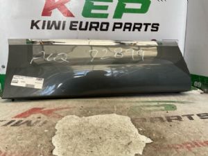Volkswagen Tiguan MK2 2018-2020 RR Door Moulding