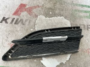 BMW 3 Series E90 320i 2005-2012 LF Fog Light Cover