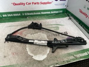 Volkswagen Amarok Amarok 2010-on LR Door Elec Regulator
