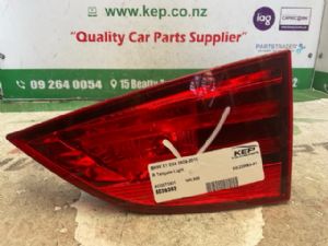BMW X1 E84 2009-2010 R Tailgate Light
