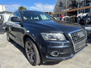 Audi Q5 8R 2008-2012