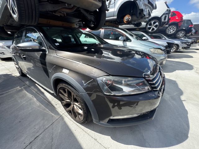 Volkswagen Passat 3.5C 2011-2014