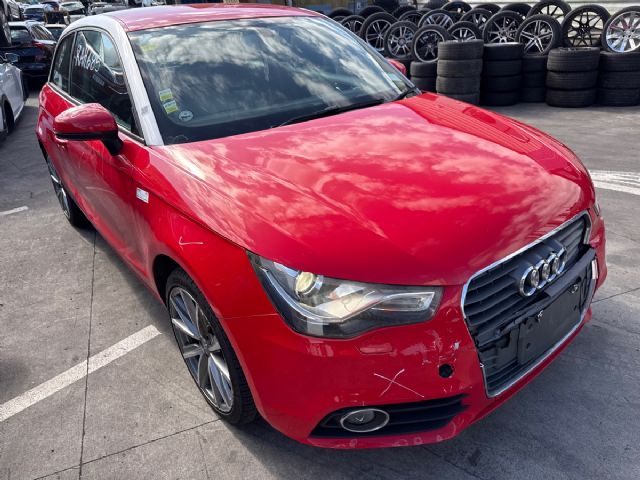 Audi A1 8X 2010-2011