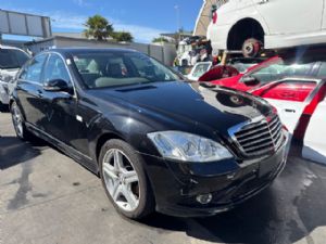 Mercedes-Benz S Class 320