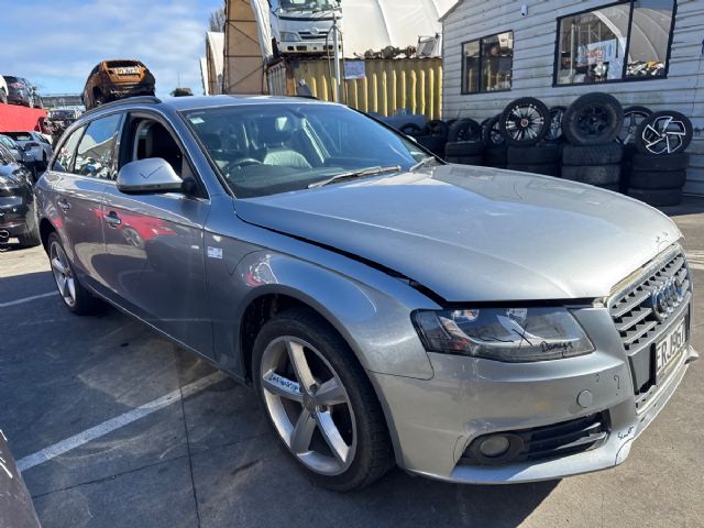 Audi A4 8K 2009-2012