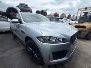 Jaguar F-Pace X761 2016-on