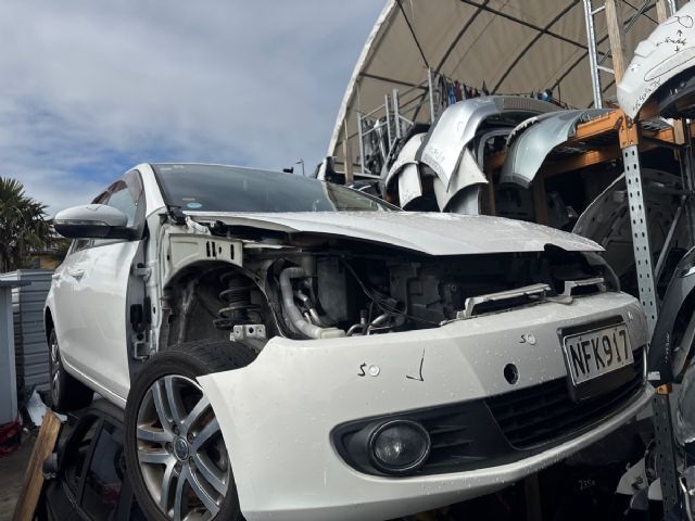 Volkswagen Golf MK6 2009-2011
