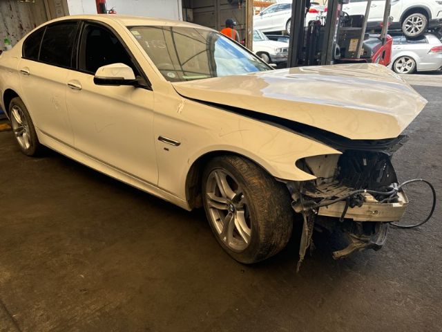 BMW 520i F10 LCI 2012-2016