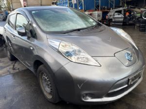 Nissan Leaf ZE0 2011-2016