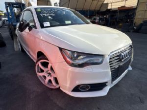 Audi A1 8X 2010-2011