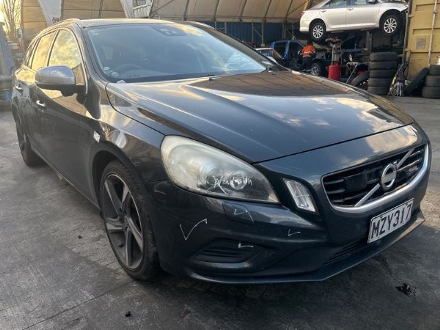 Volvo V60 2012-2015