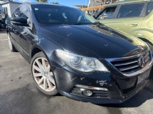 Volkswagen Passat CC 2009-2011