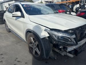 Mercedes-Benz GLA250 X156 2014-2016